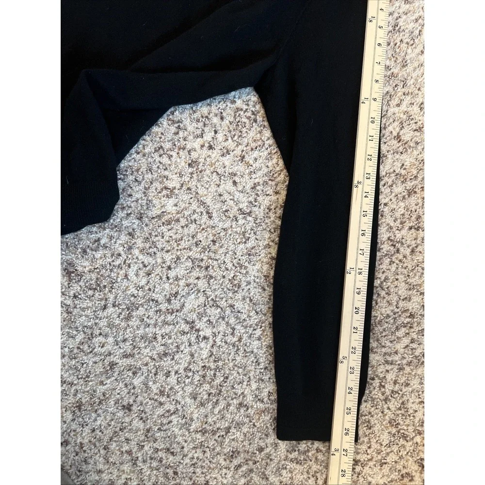 Vince Men's Black %100 Cashmere V‎ Neck Sweater Sz XL Excellent Conditions